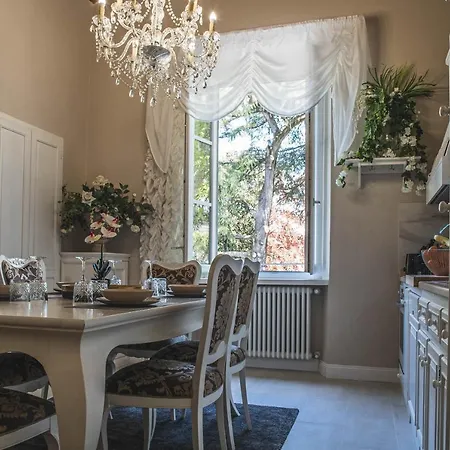 Apartment Belvedere Luxury Apartment, View On The Walls Lucca