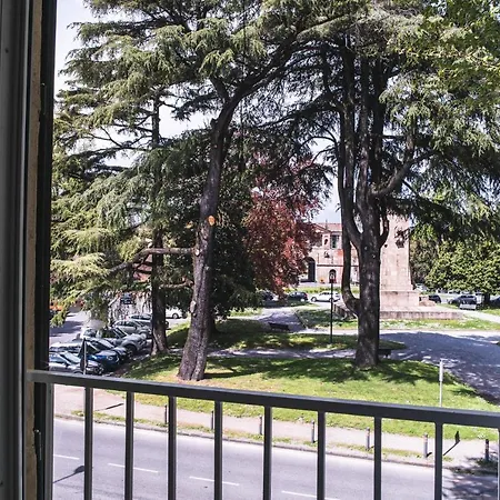 Belvedere Luxury Apartment, View On The Walls * Lucca