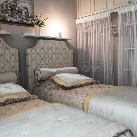 Belvedere Luxury Apartment, View On The Walls Appartamento Lucca